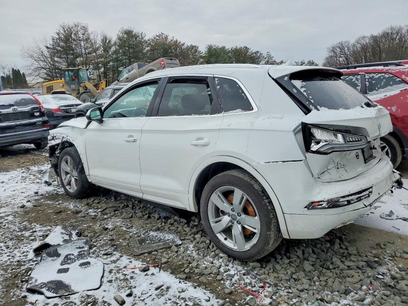 Photo 2 from auction – 2018 AUDI Q5 PREMIUM with VIN WA1BNAFY7J2224993