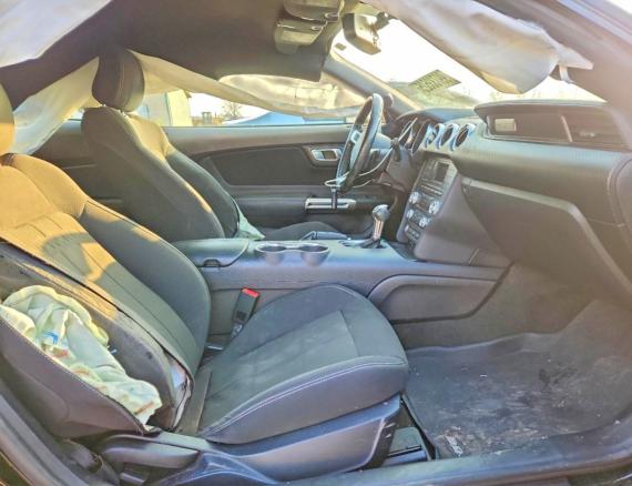 Photo 7 from auction – 2018 FORD MUSTANG with VIN 1FA6P8TH0J5175249