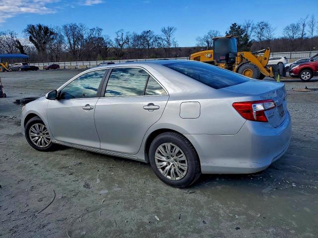 Photo 2 from auction – 2012 TOYOTA CAMRY BASE with VIN 4T1BF1FK2CU016635