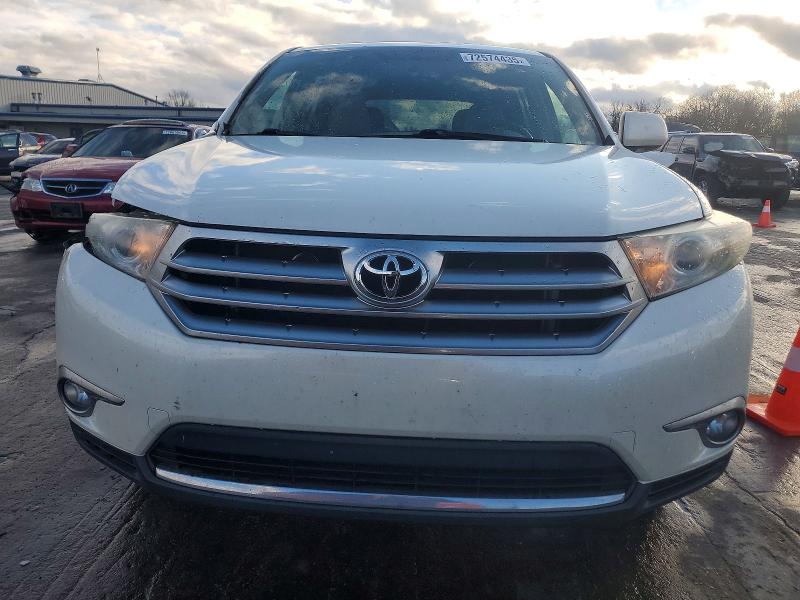 Photo 5 from auction – 2012 TOYOTA HIGHLANDER with VIN 5TDYK3EH1CS074848