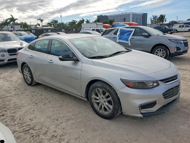 Photo 4 from auction – 2016 CHEVROLET MALIBU LT with VIN 1G1ZE5ST0GF295033