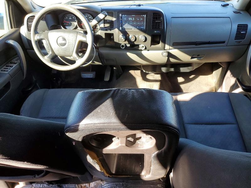 Photo 8 from auction – 2010 GMC SIERRA C15 with VIN 1GTSCUEA8AZ176431