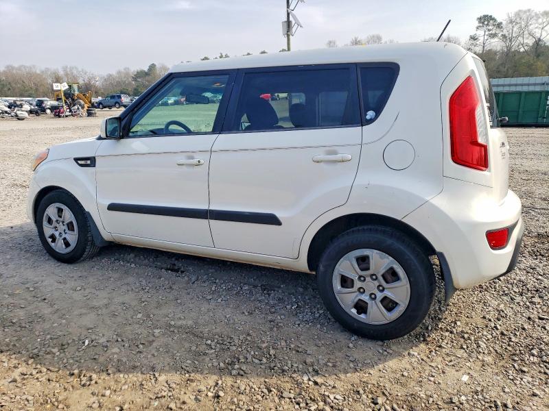 Photo 2 from auction – 2012 KIA SOUL with VIN KNDJT2A58C7446944