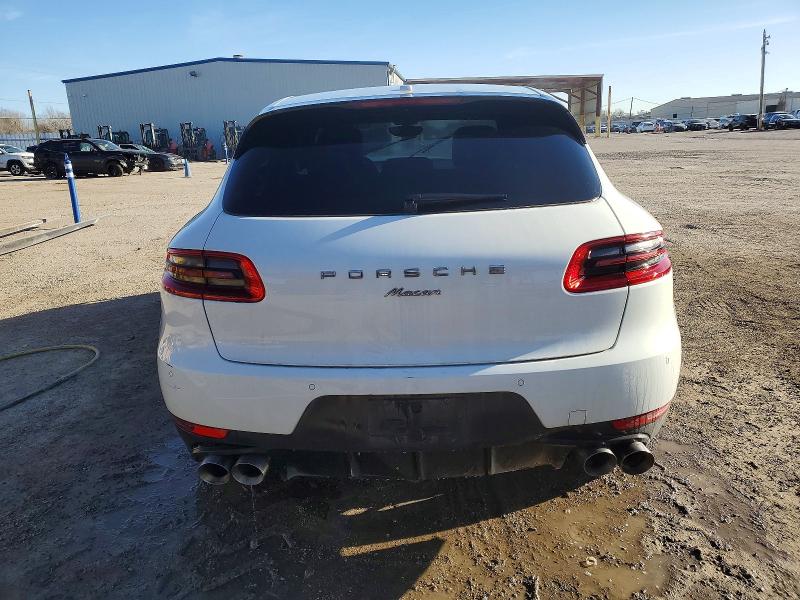 Photo 6 from auction – 2018 PORSCHE MACAN with VIN WP1AA2A51JLB19262