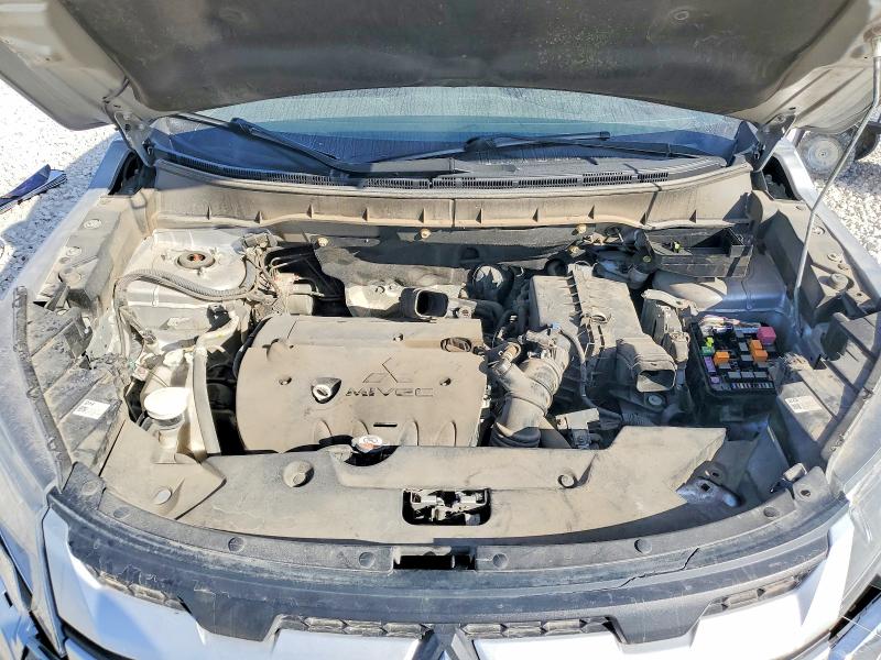 Photo 12 from auction – 2022 MITSUBISHI OUTLANDER with VIN JA4APUAU1NU013827