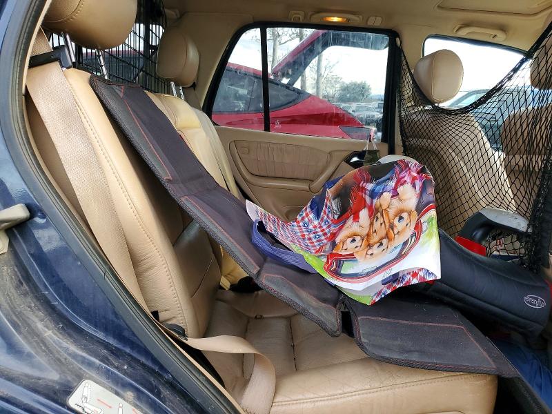 Photo 11 from auction – 2000 MERCEDES-BENZ ML 320 with VIN 4JGAB54E1YA214093