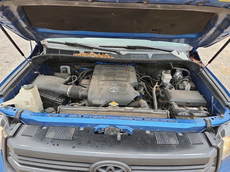 Photo 11 from auction – 2016 TOYOTA TUNDRA CRE with VIN 5TFEM5F19GX095389