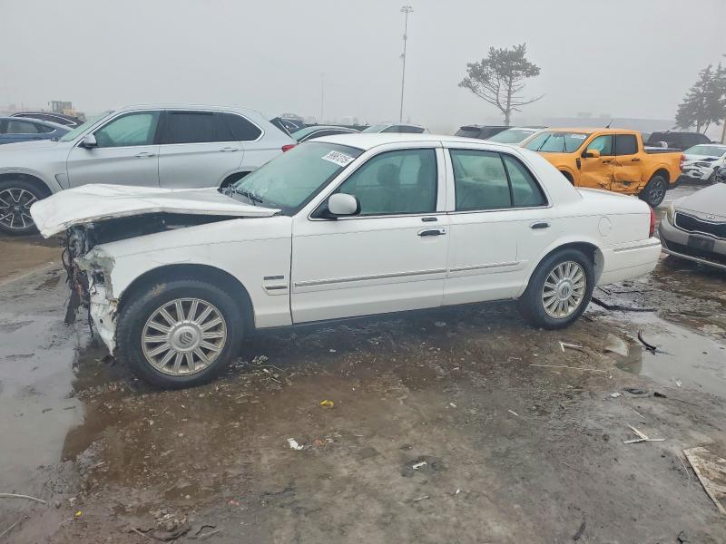 MERCURY GRAND MARQ 2010 with VIN 2MEBM7FV4AX627729 - Photo from auction