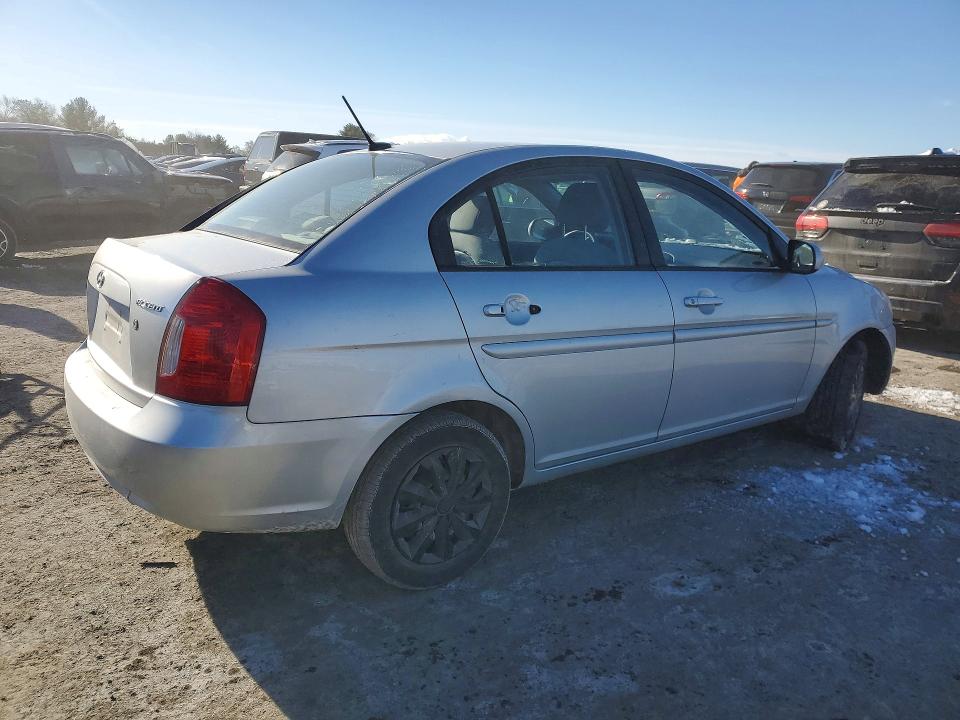 Photo 3 from auction – 2011 HYUNDAI ACCENT GLS with VIN KMHCN4ACXBU543846