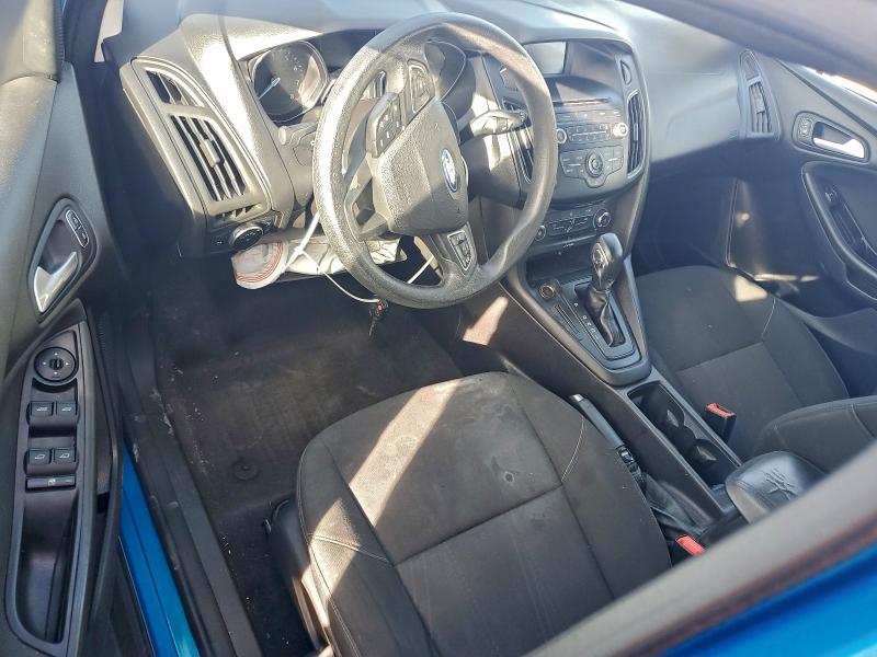Foto 8 de la subasta – 2015 FORD FOCUS SE con VIN 1FADP3K21FL252950