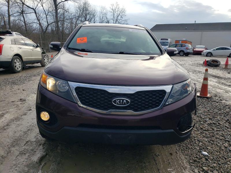 Photo 5 from auction – 2013 KIA SORENTO with VIN 5XYKT3A65DG343178