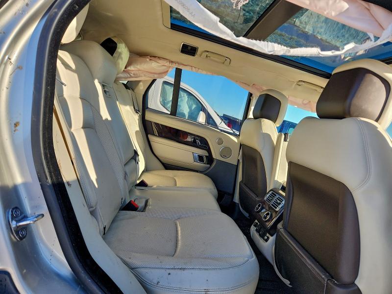 Photo 11 from auction – 2019 LAND ROVER RANGE ROVE with VIN SALGS2RE6KA533172