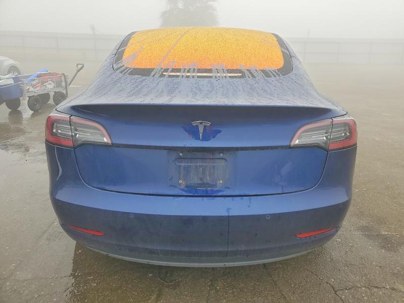 Photo 6 from auction – 2018 TESLA MODEL 3 with VIN 5YJ3E1EAXJF035007