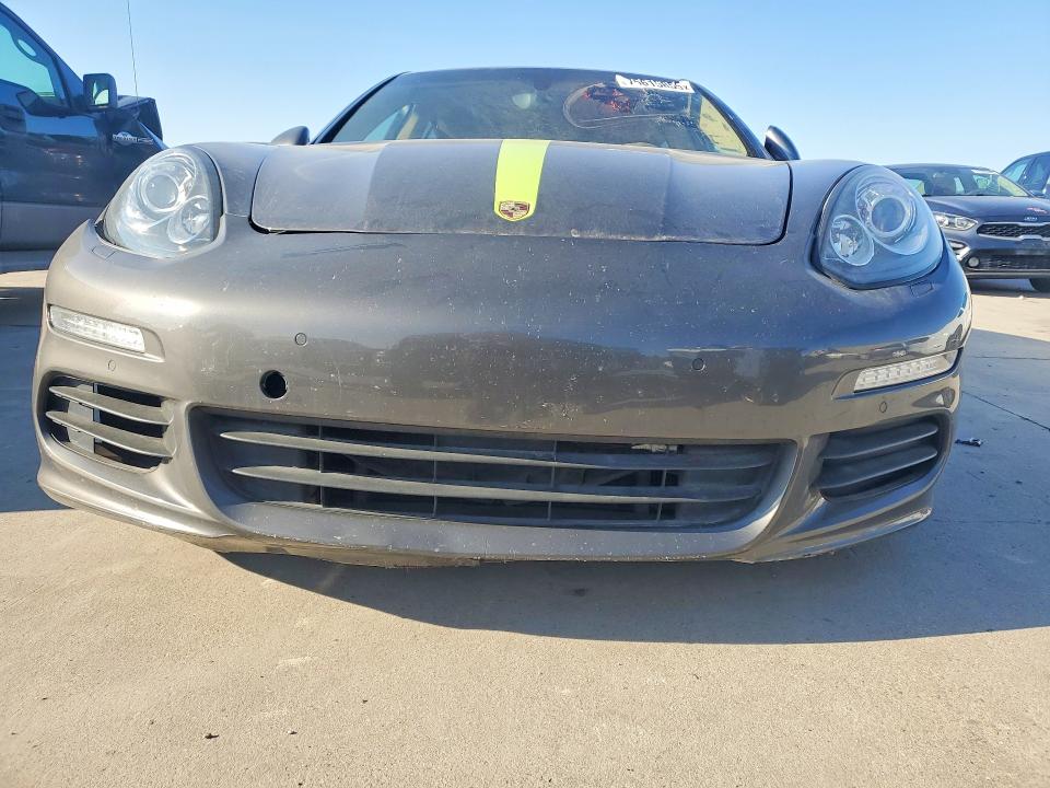 Photo 5 from auction – 2014 PORSCHE PANAMERA with VIN WP0AD2A75EL044257