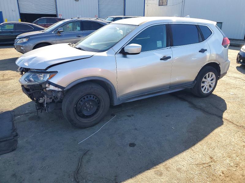 NISSAN ROGUE S 2017 with VIN KNMAT2MT7HP549564 - Photo from auction