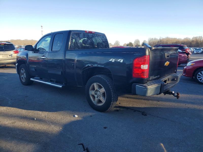 Photo 2 from auction – 2013 CHEVROLET SILVERADO with VIN 1GCRKSE79DZ311964