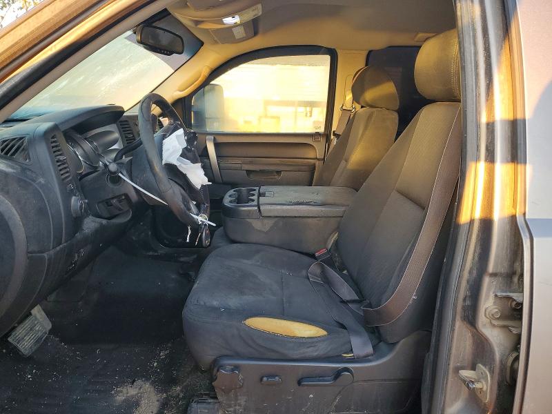Zdjęcie 7 z aukcji – 2013 GMC SIERRA K25 z VIN 1GT120C86DF149032