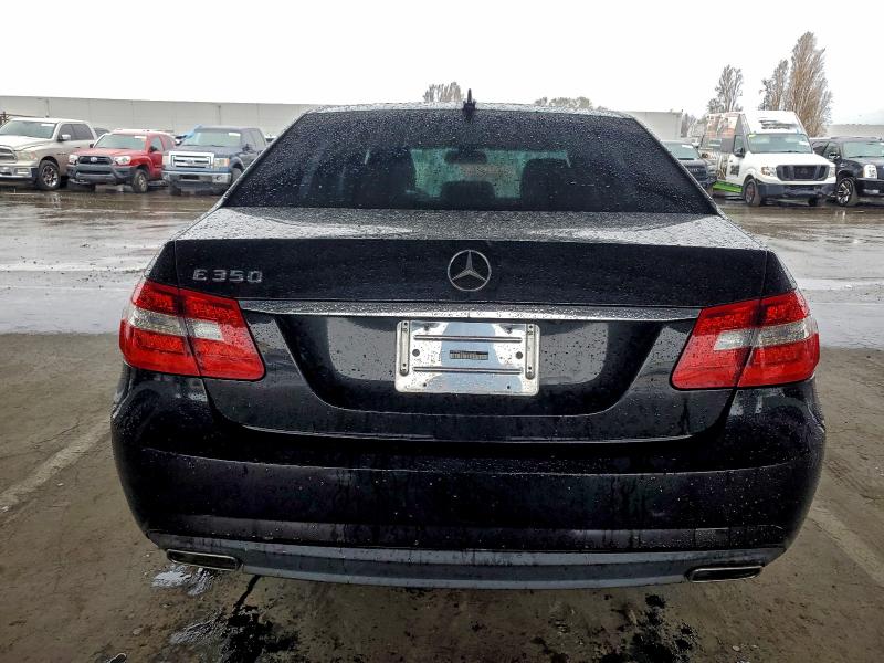Photo 6 from auction – 2010 MERCEDES-BENZ E 350 with VIN WDDHF5GB6AA200288