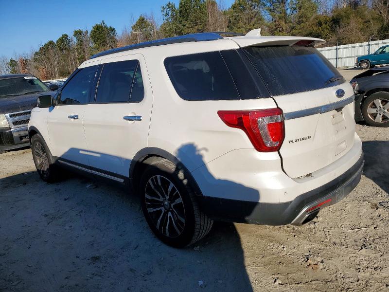 Photo 2 from auction – 2016 FORD EXPLORER with VIN 1FM5K8HT8GGC55330