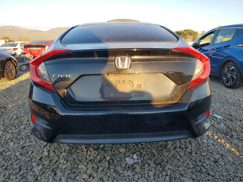 Photo 6 from auction – 2017 HONDA CIVIC LX with VIN 2HGFC2F52HH516160