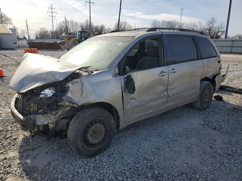 TOYOTA SIENNA CE 2004 with VIN 5TDZA23C64S198446 - Photo from auction