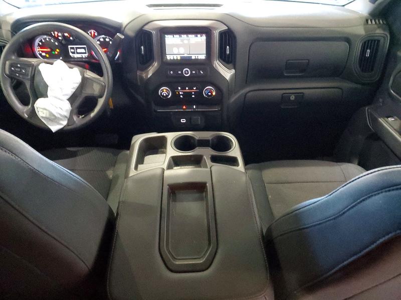 Photo 8 from auction – 2019 CHEVROLET SILVERADO with VIN 1GCUYBEF0KZ232177