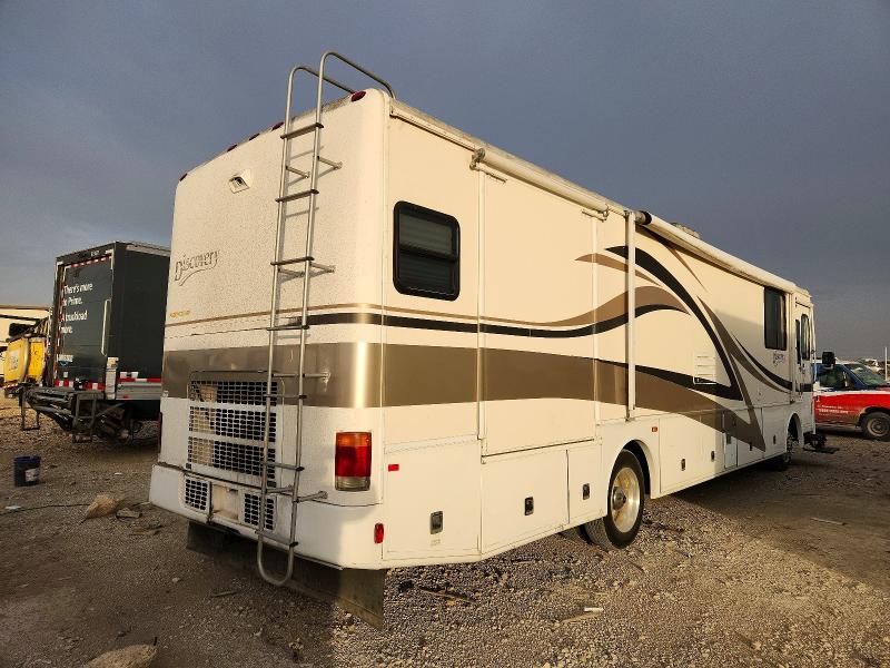 Photo 4 from auction – 2001 FREIGHTLINER CHASSIS X with VIN 4UZAAHBV71CH56805