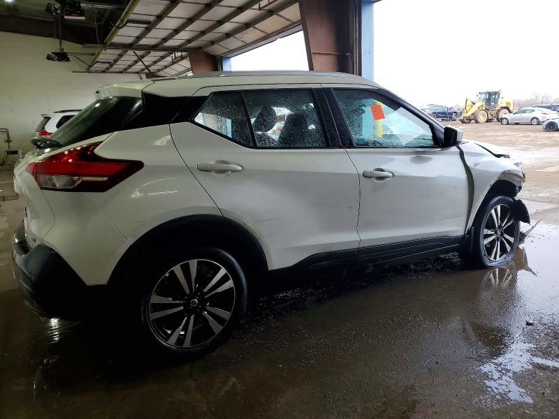 Photo 3 from auction – 2018 NISSAN KICKS S with VIN 3N1CP5CU8JL517218