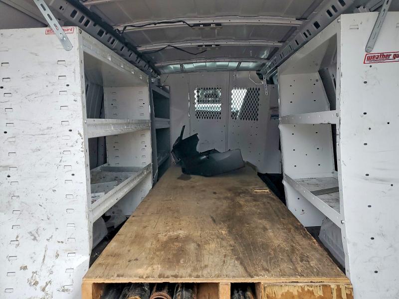 Photo 10 from auction – 2020 GMC SAVANA G25 with VIN 1GTW7BFP0L1189303