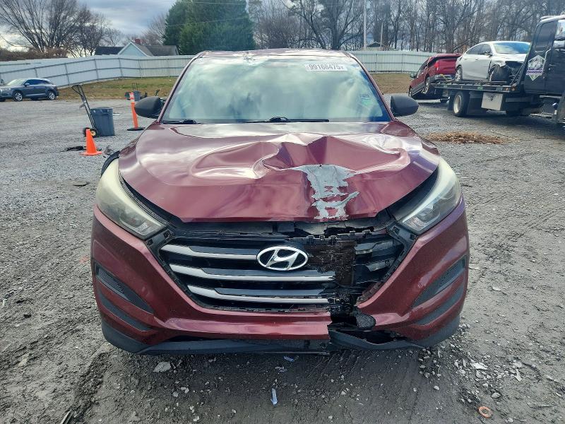 Photo 5 from auction – 2016 HYUNDAI TUCSON with VIN KM8J23A40GU136550