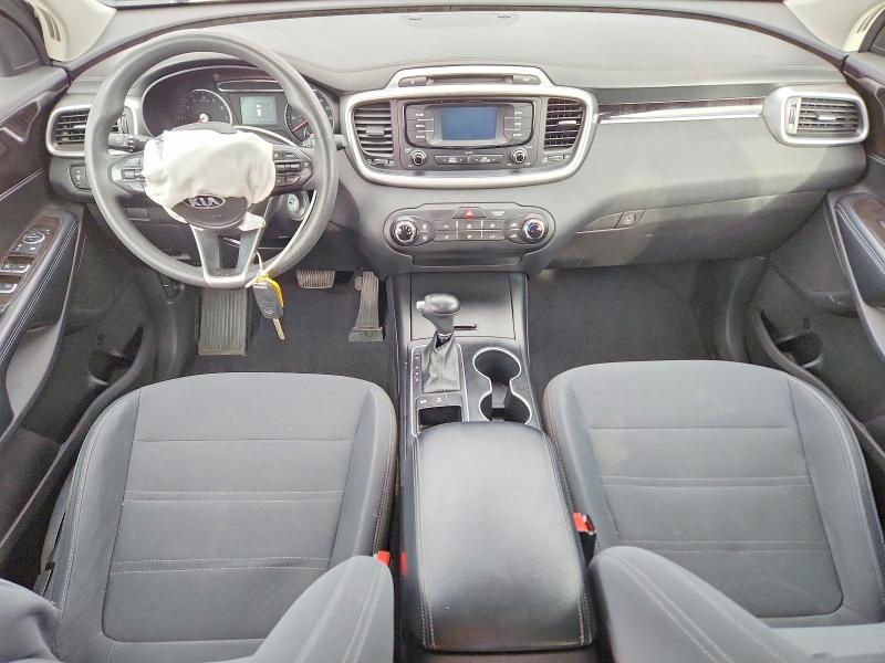Photo 8 from auction – 2018 KIA SORENTO LX with VIN 5XYPGDA53JG419726