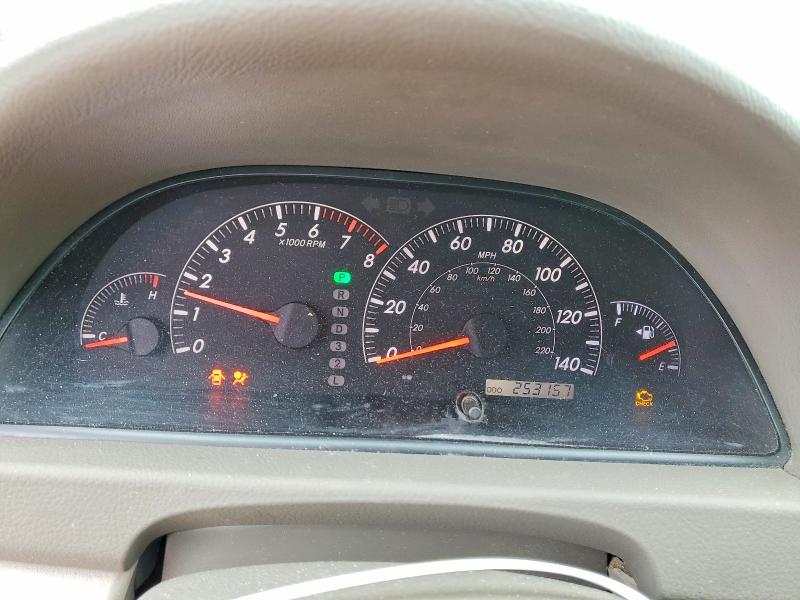 Photo 9 from auction – 2005 TOYOTA CAMRY with VIN 4T1BE32KX5U637547