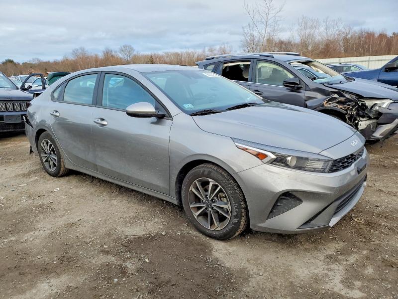 Photo 4 from auction – 2024 KIA FORTE with VIN 3KPF24AD0RE717306