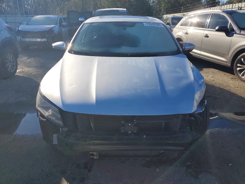 Photo 5 from auction – 2018 VOLKSWAGEN PASSAT with VIN 1VWBA7A32JC042318