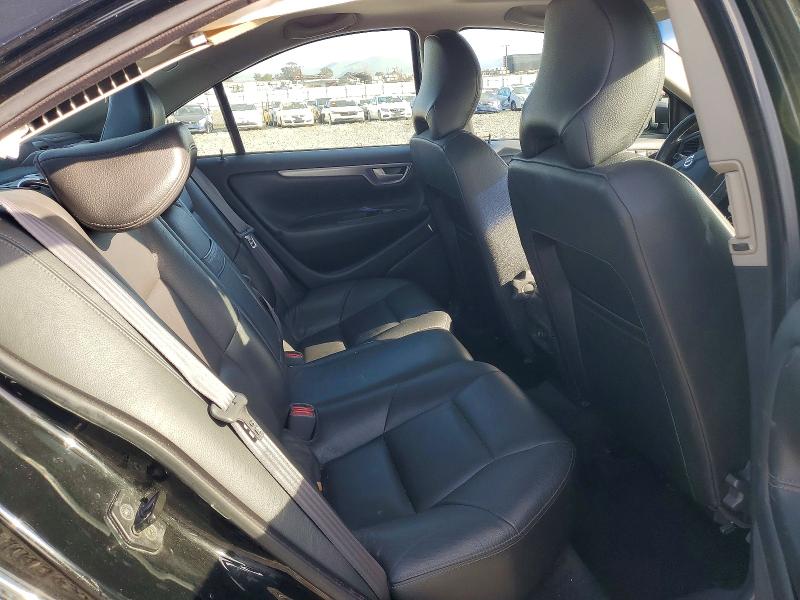 Photo 10 from auction – 2004 VOLVO S60 with VIN YV1RS64A842414400