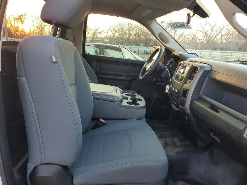 Foto 10 de la subasta – 2014 RAM 1500 con VIN 3C6JR6DT2EG167469