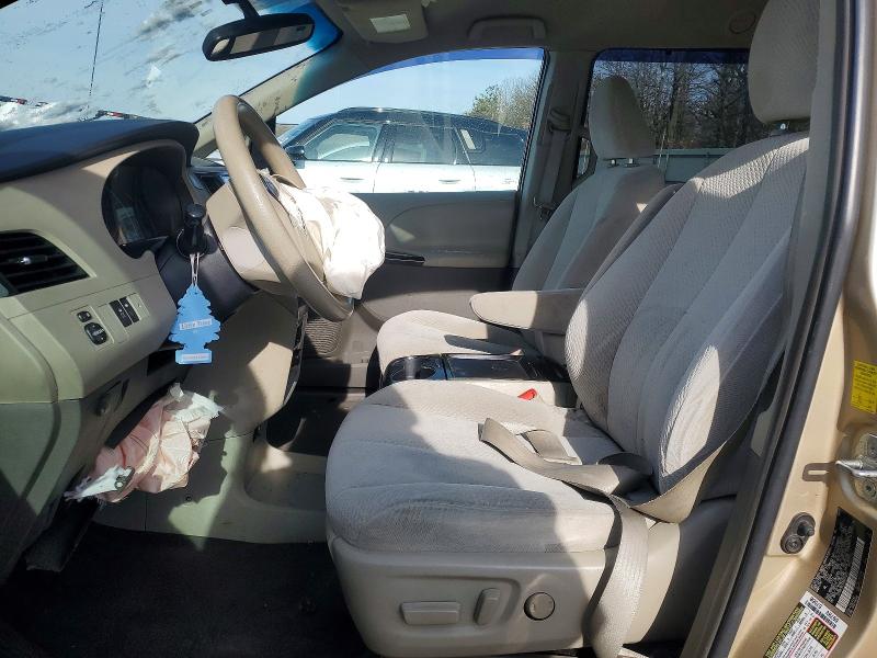 Photo 7 from auction – 2011 TOYOTA SIENNA LE with VIN 5TDKK3DC5BS025209