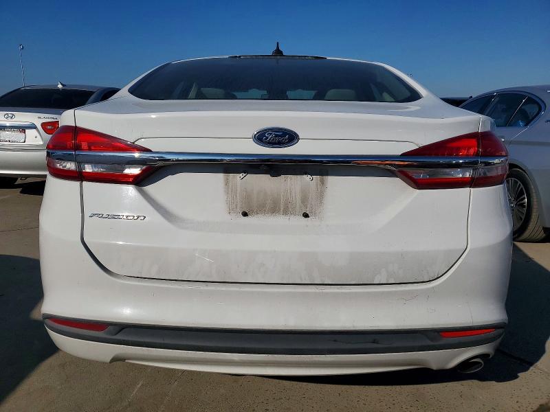 Photo 6 from auction – 2017 FORD FUSION S with VIN 3FA6P0G72HR322438