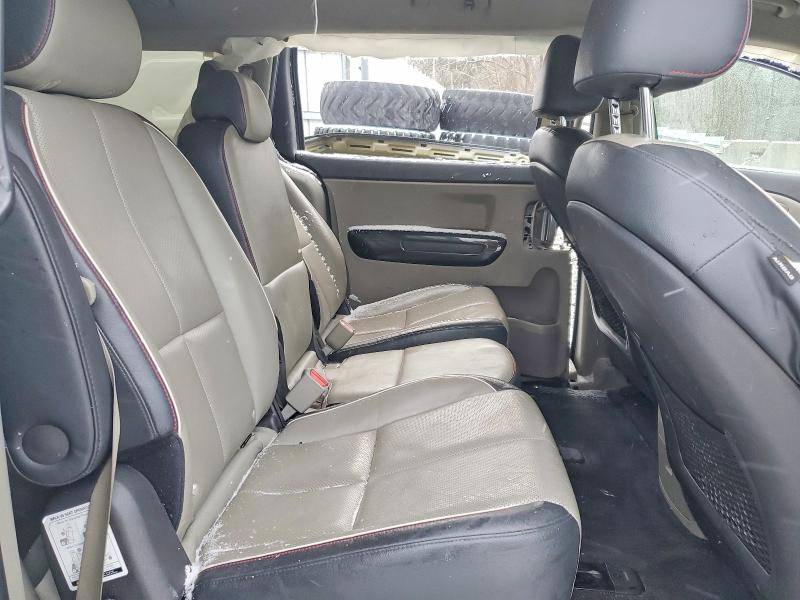 Photo 11 from auction – 2015 KIA SEDONA with VIN KNDMC5C14F6020025
