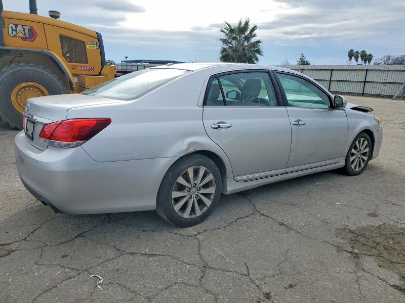 Photo 3 from auction – 2011 TOYOTA AVALON BAS with VIN 4T1BK3DB7BU375004