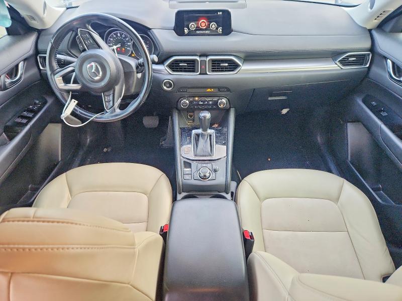 Photo 8 from auction – 2017 MAZDA CX-5 with VIN JM3KFACLXH0195742