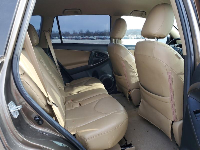 Photo 10 from auction – 2011 TOYOTA RAV4 with VIN 2T3ZF4DV9BW092601