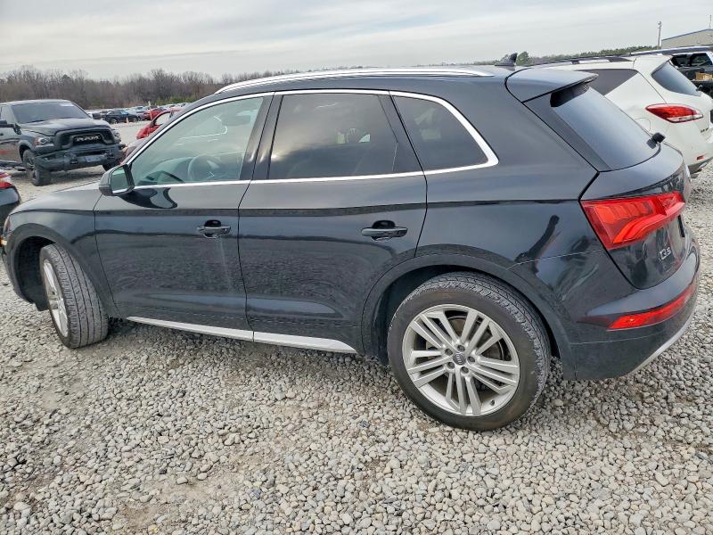 Photo 2 from auction – 2018 AUDI Q5 with VIN WA1BNAFY7J2126319