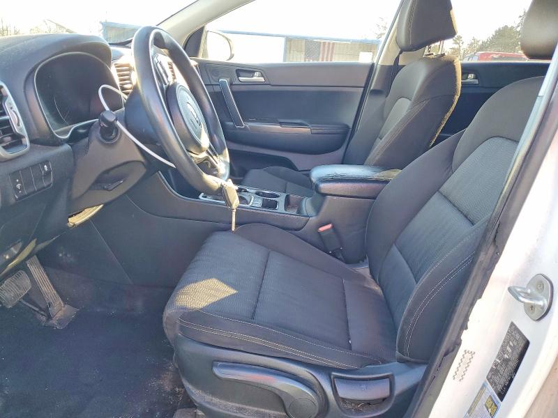 Photo 7 from auction – 2017 KIA SPORTAGE L with VIN KNDPMCAC2H7033341