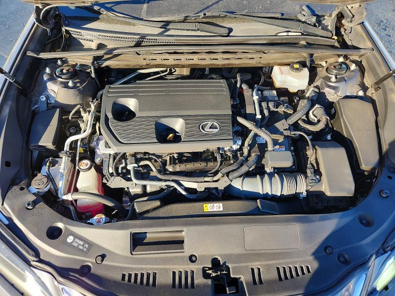 Photo 11 from auction – 2022 LEXUS ES 300H BA with VIN 58ACA1C15NU022469