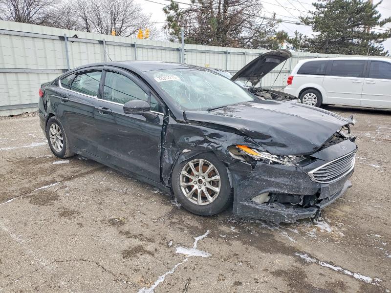 Photo 4 from auction – 2017 FORD FUSION with VIN 3FA6P0G74HR227489