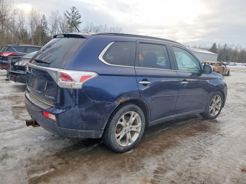 Photo 3 from auction – 2014 MITSUBISHI OUTLANDER with VIN JA4JZ4AX9EZ600123