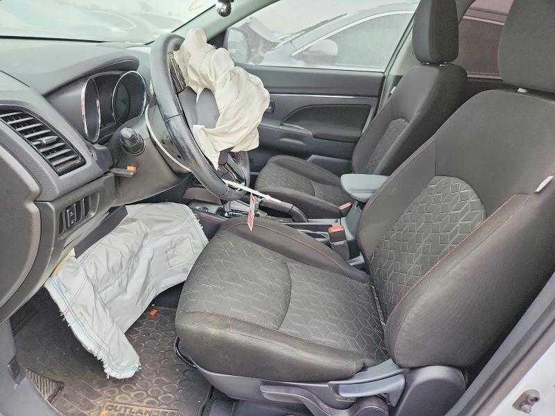 Photo 7 from auction – 2024 MITSUBISHI OUTLANDER with VIN JA4ARUAUXRU003121