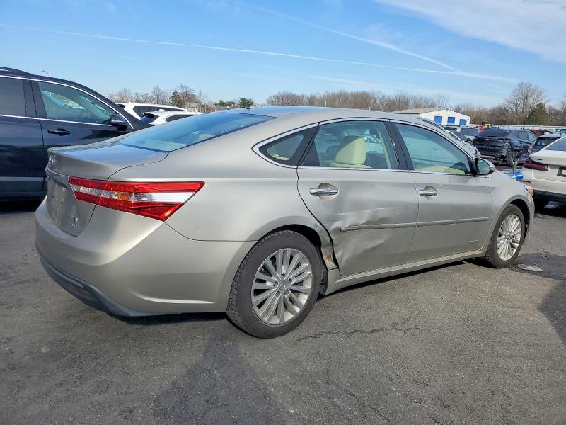 Photo 3 from auction – 2014 TOYOTA AVALON with VIN 4T1BD1EB1EU028527