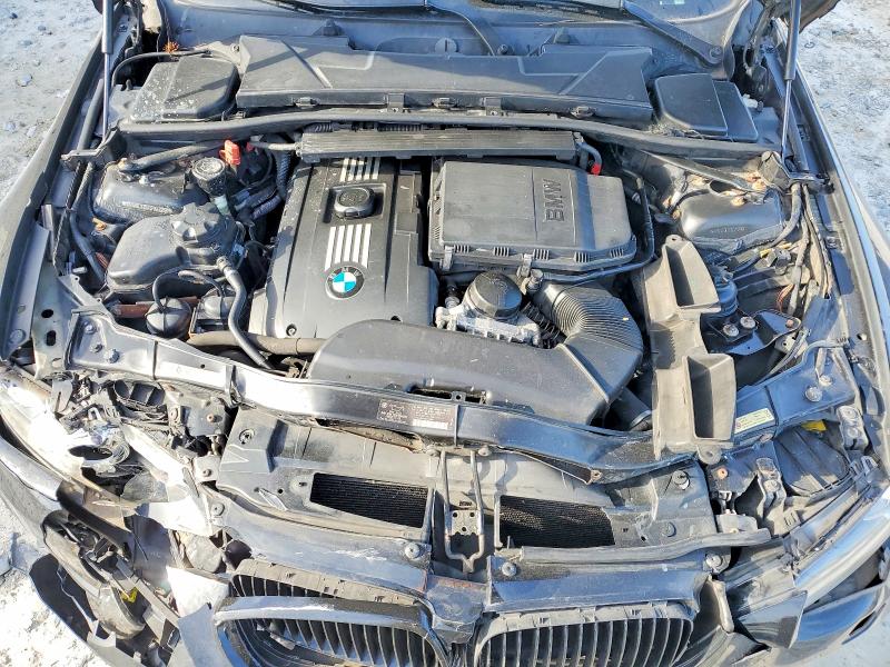 Photo 11 from auction – 2007 BMW 335 I with VIN WBAWL735X7PX42258